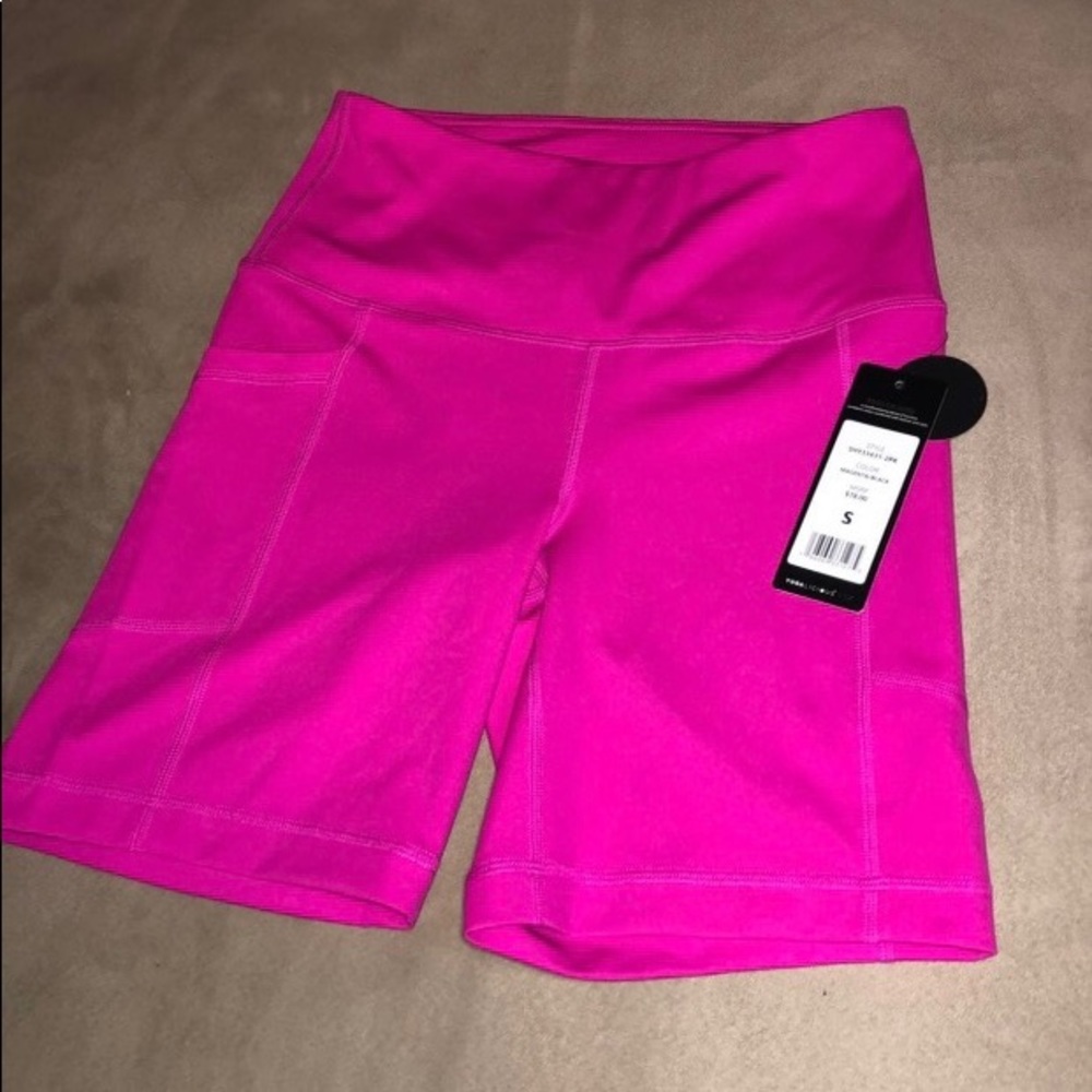 Yogalicious bike shorts size S